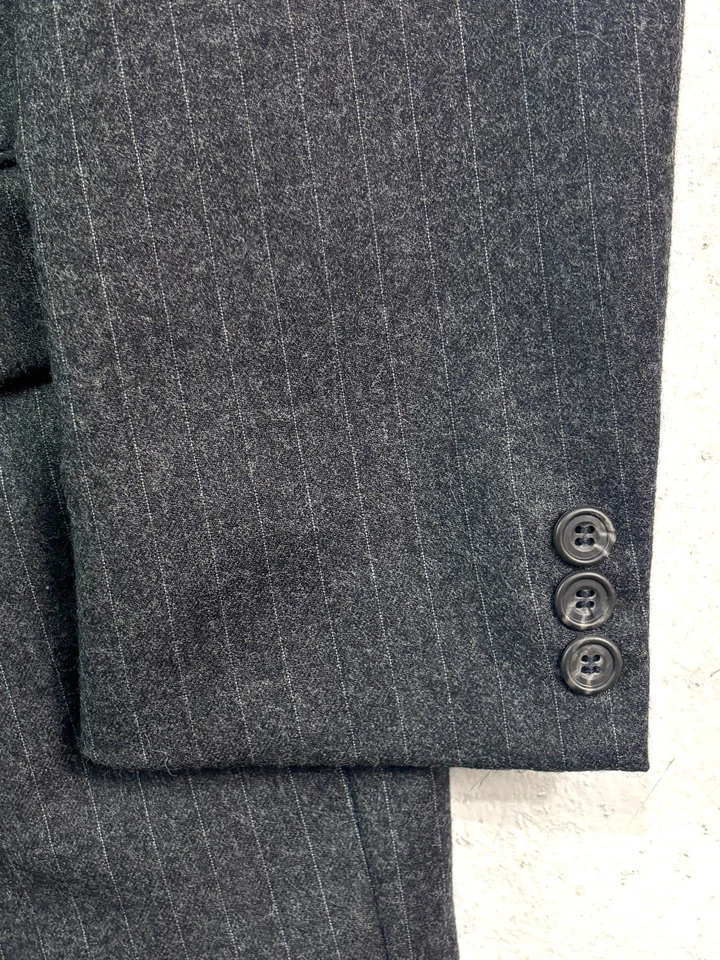VTG 90s 100% Flannel Wool 42L 36x32 2pc Suit Charcoal Pinstripe Flat Front Mens - Image 3 of 4