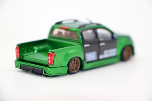 New 2025 TMCS BMC 1/64 ISUZU 2018 D-MAX Low Rider Diecast Toy Model Limited gift - Picture 7 of 18