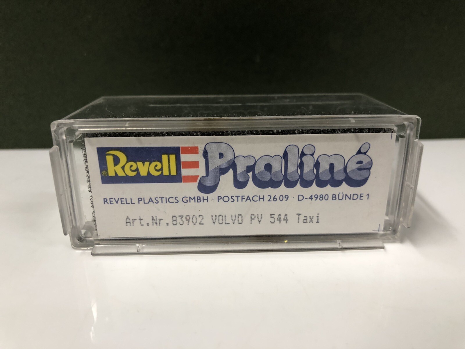USED Revell Praline 83902 Volvo PV 544 Taxi 1/87 Scale HO Gauge - Picture 4 of 12