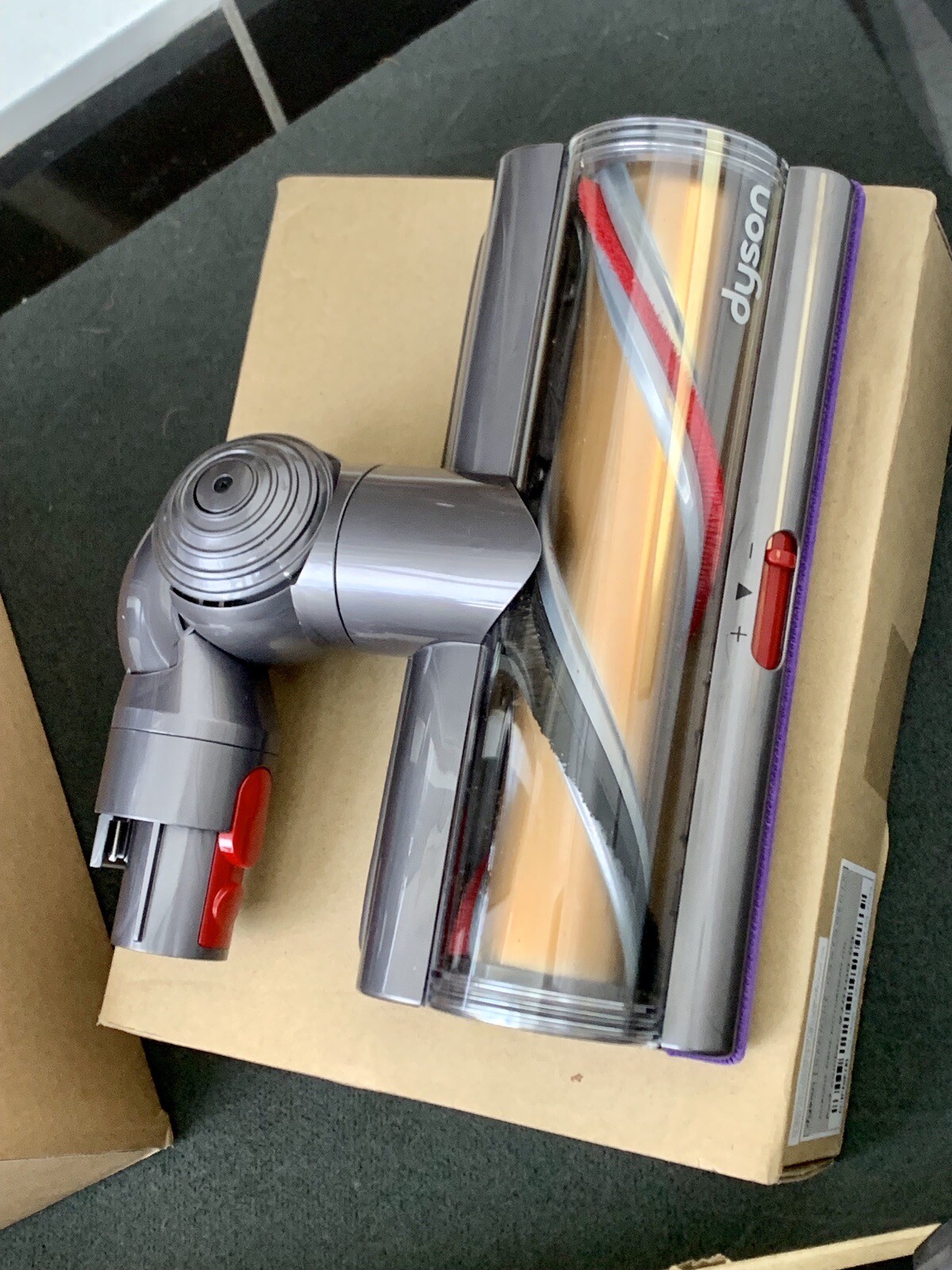 Dyson V15 Detect Vacuum Cleaner Yellow/Nickel. 5025155070062 eBay