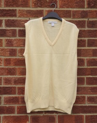 Vintage pastel yellow sleeveless jumper vest top plain golf sweater