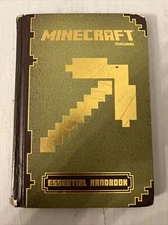 Minecraft : Essential Handbook by Jordan Maron, Stephanie Milton and Paul Soares
