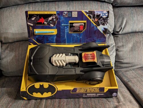 DC Comics Batman Tech Defender Batmobile Transforming Vehicle Blaster Launcher  - Picture 1 of 2