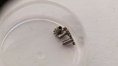 Used Genuine Rolex 1530 7889 Cannon Pinion Chausee 2.23mm ht