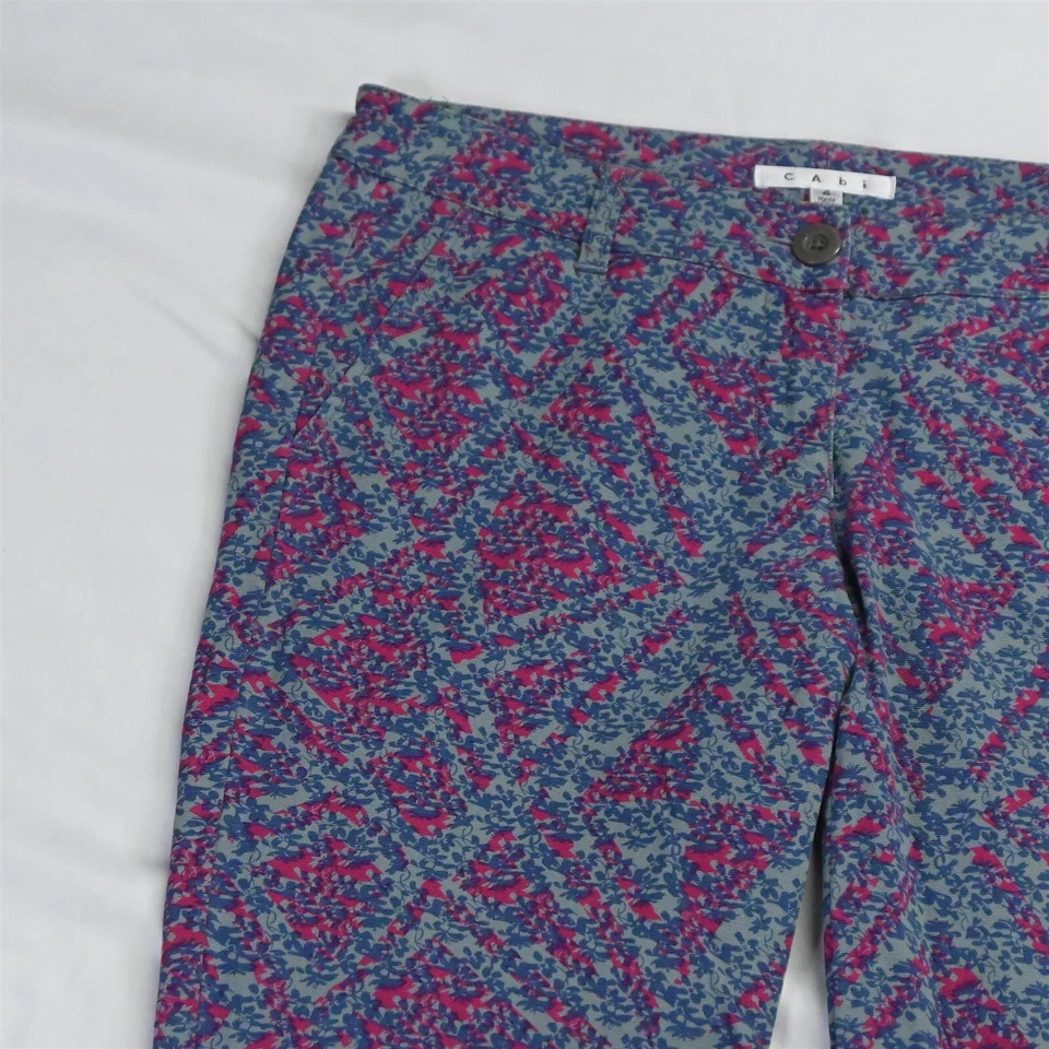 CAbi 8 Blue Flroal Palm Beach Cropped 806 Casual Pants - Image 2 of 4