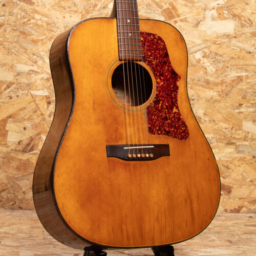 Gibson J-50 Deluxe Acoustic Guitar #c11358 - Picture 1 of 9