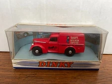 1/43 DINKY 1948 COMMER 8 CWT VAN RED SHARP'S SUPER KREEM TOFFEE