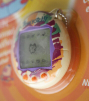Tamagotchi Connexion Version 2 V2 Virtual Pet Purple Bandai 2006