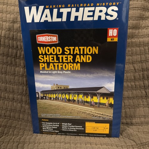 Walthers 933-33188 HO Estación de Madera Refugio y Plataforma Kit de Montaje de Plástico | Condition: New