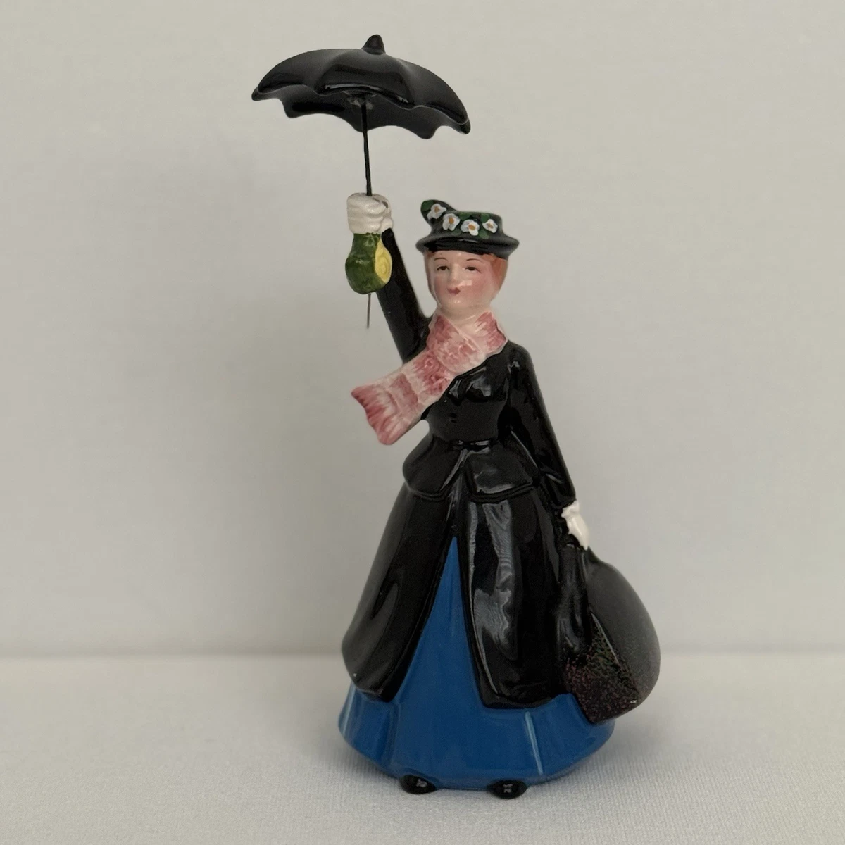 Mary Poppins Umbrella In other Disney Figurines (1968-Now) for