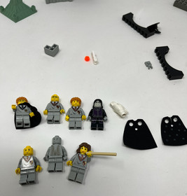 Lego Harry Potter Set 4705 Snape's Class (Incomplete) Box & Figures