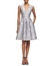RUNWAY. 2990 Oscar de la Renta FLORAL DAMASK JACQUARD Size: 10
