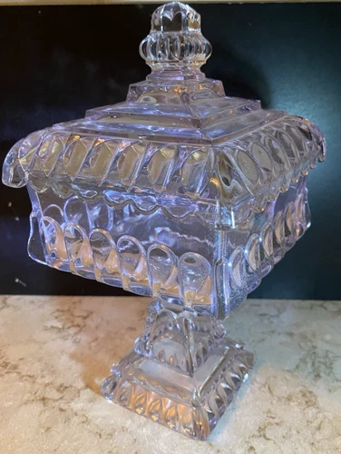 RARE Vintage Jeanette Glass LAVENDER Pedestal Wedding Cake Box with Lid