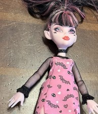 Monster High Draculaura 11 Fashion Doll Pink Dress, Boots Removable Clothes