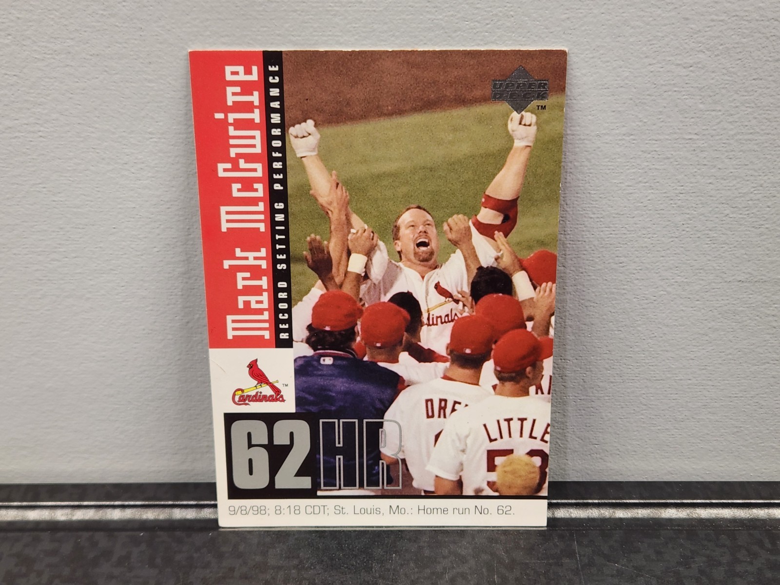 1998 Upper Deck Mark McGwire 62 HR 9/8/98 Jumbo Card Record Setting Cardinals