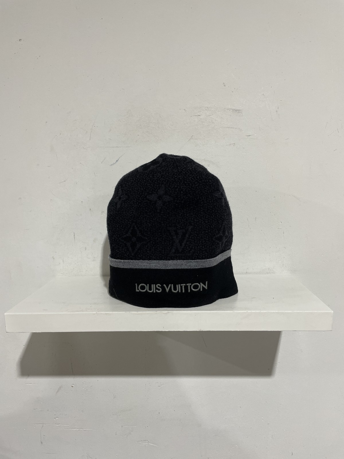 LOUIS VUITTON WOOL BLACK MONOGRAM ECLIPSE BEANIE … - image 1