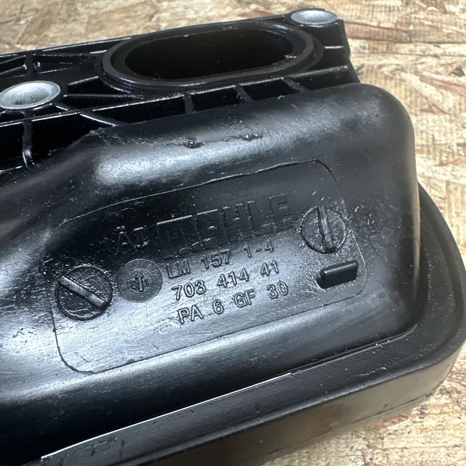 08-17 Colector de admisión de aire lado derecho BMW F12 650i 550i 750i 4,4 L V8 OEM Foto 3 de 4