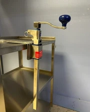 Edlund SG-2 Stainless Steel Commercial Manual Can Opener