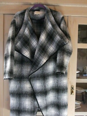 THREADBARE - Short Coat - 44 - Super Chic