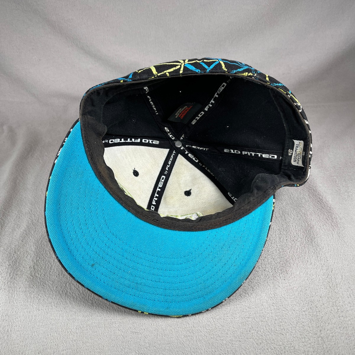 ト*8様 Men’s cap DVS Hat Men 7 1/4 - 7 5/8 Multicolor Fitted Baseball Cap