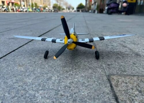 Leambe P47 Thunderbolt 400mm Wingspan 2.4G RC Warbird RTF With 2 Batteries - Picture 4 of 7