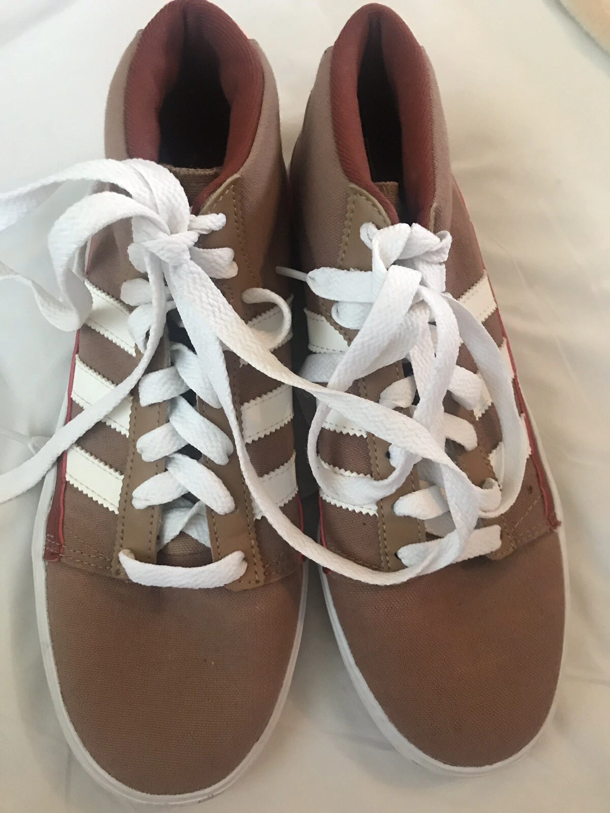 Scarpe da ginnastica Adidas taglia 5