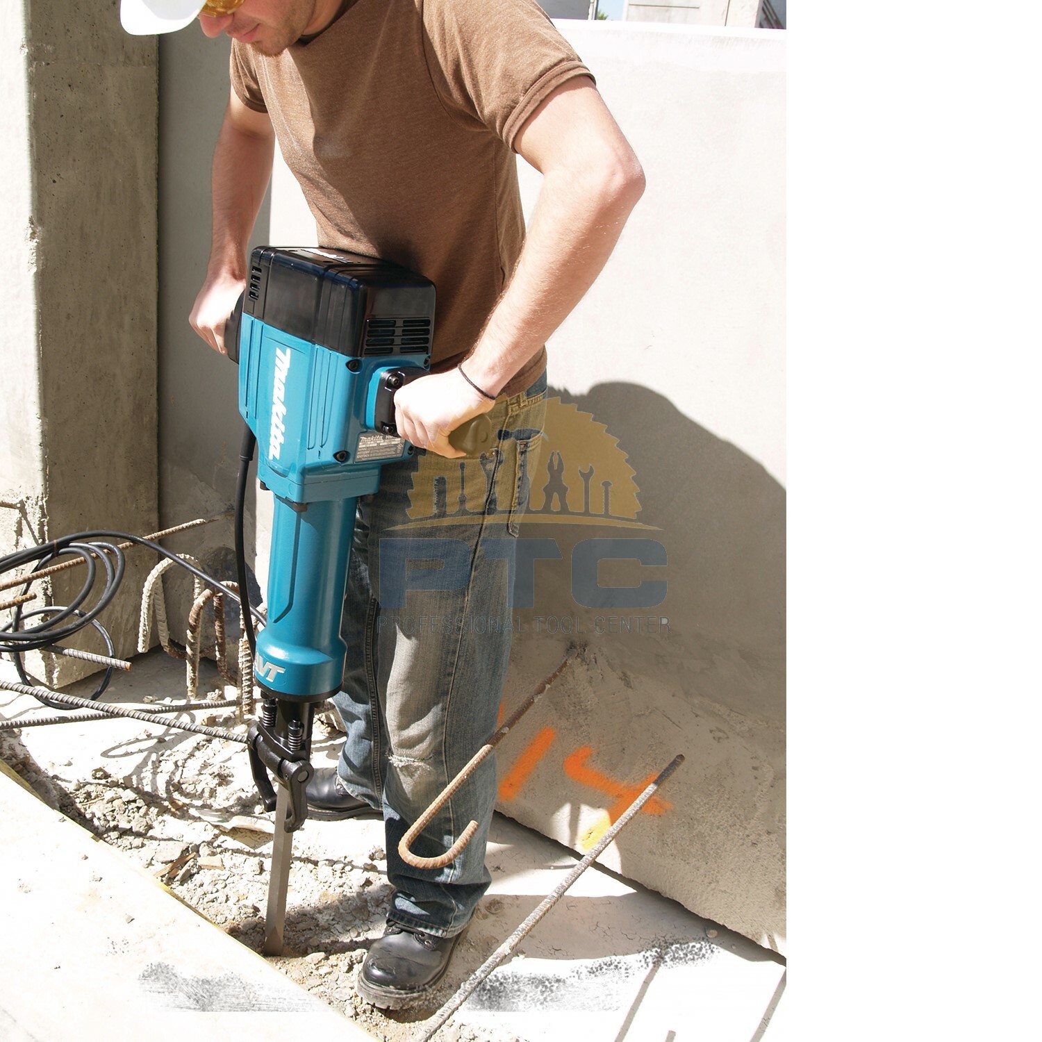 Makita HM1810 70 lb. AVT® Breaker 