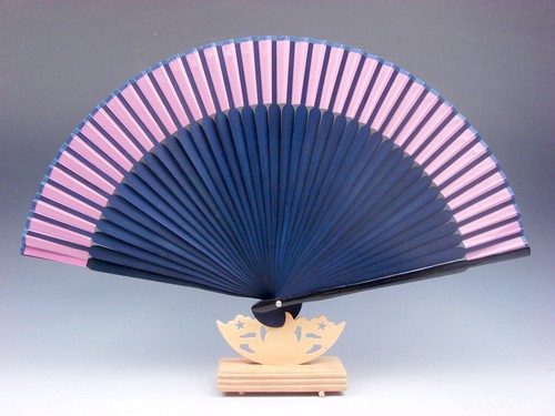 Bamboo Folding Hand Fan w/ Stand Butterfly Flowers Party Wedding Favor #10302207 - Picture 3 of 4