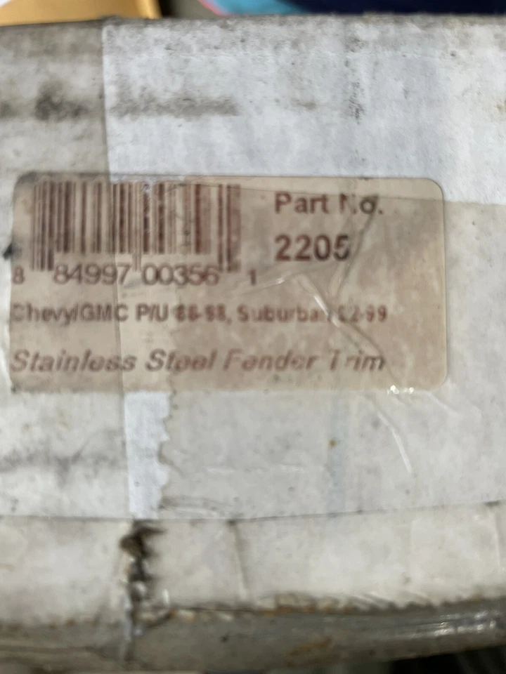 Guardabarros pulido para Chevy C2500 Suburban 1992-1999 TFP 2205 NUEVO Foto 3 de 3
