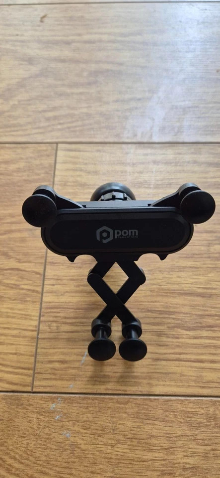 Pom Rotating Stand Car Mobile Phone Holder Air Vent - Black - Image 4 of 4