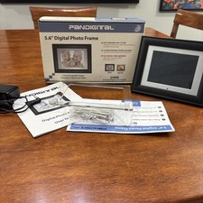 Pandigital 5.6" Digital Picture Frame 64 MB NOS NIB