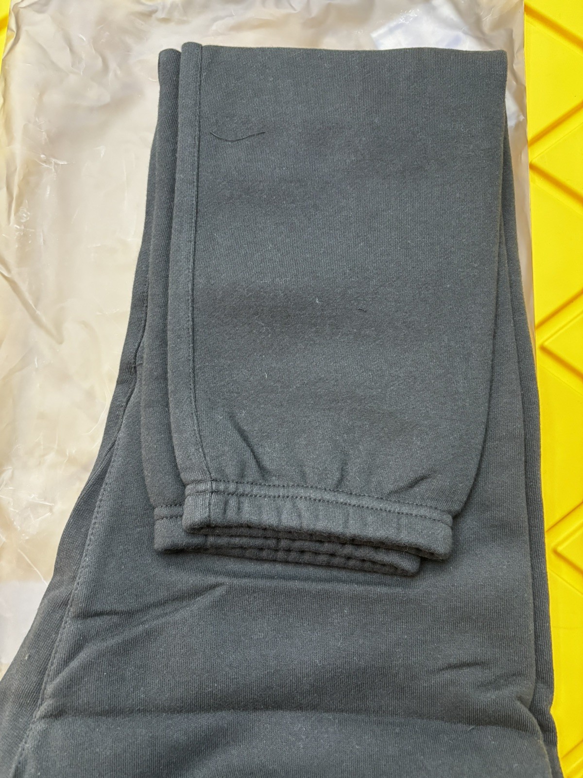 NEW Fear of God Essentials Sweatpants Stretch Limo Size XS Authentic ✅  thumbnail 2