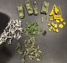 Vintage Marx Battleground Play Set Tanks, Half-tracks, soldiers, WWII Lot 100