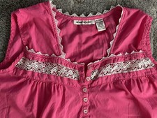 VTG- Dreams  Co - 2X -Cotton Nightgown- Lace -buttons- Ruffles