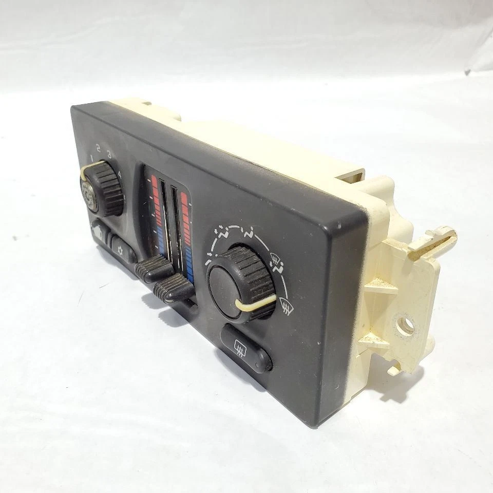 2003 2004 Chevrolet Silverado 2500HD controle de temperatura CA estendido fabricante de equipamento original - Imagem 3 de 4