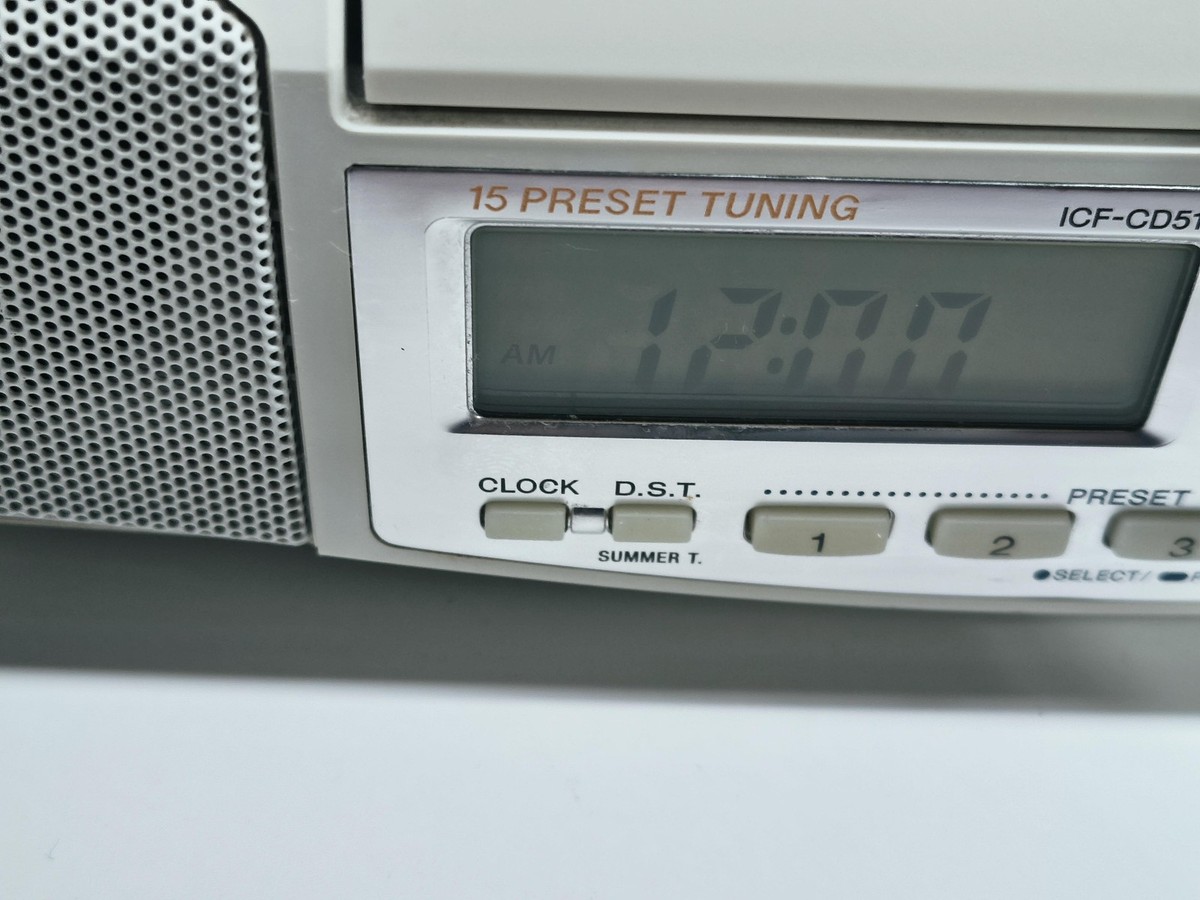 Sony ICF-CD513 Under Cabinet AM/FM CD Clock Radio Mega Bass White