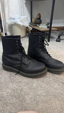 Dr. Martens Men s US 9 Black Leather Lace-Up Ankle Combat Boots Round Toe