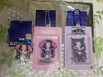 Le Sserafim Yunjin My Melody Kuromi Acrylic Keychain Pin Set Opened Un