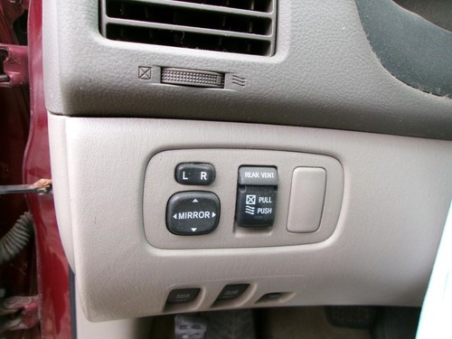 Info-GPS-TV Screen Display Entertainment TV Fits 06-10 SIENNA 1620378 - Picture 6 of 14