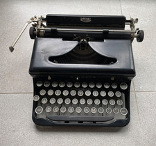 ROYAL Touch Control Portable Typewriter, Type 'O' 1930's with Case thumbnail