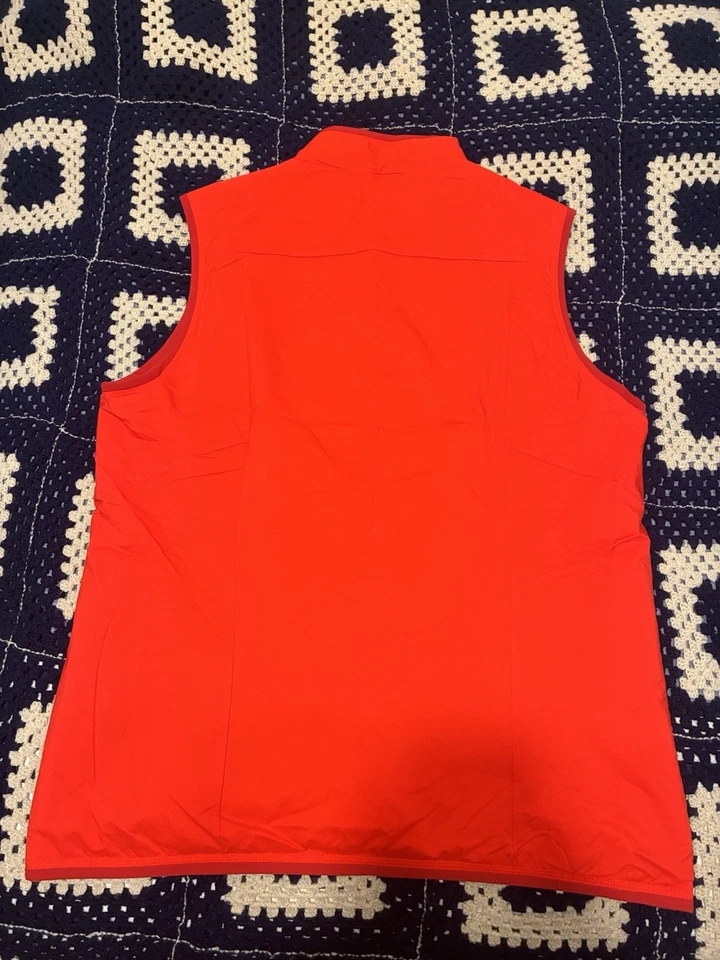 WESTCOMB RED INSULATOR VEST POLARTEC MENS XL 100% NYLON MADE IN CANADA - Image 4 of 4