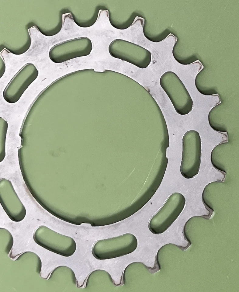 Vintage Suntour 22T freewheel cog for 5-7 speed freewheels - Image 3 of 3
