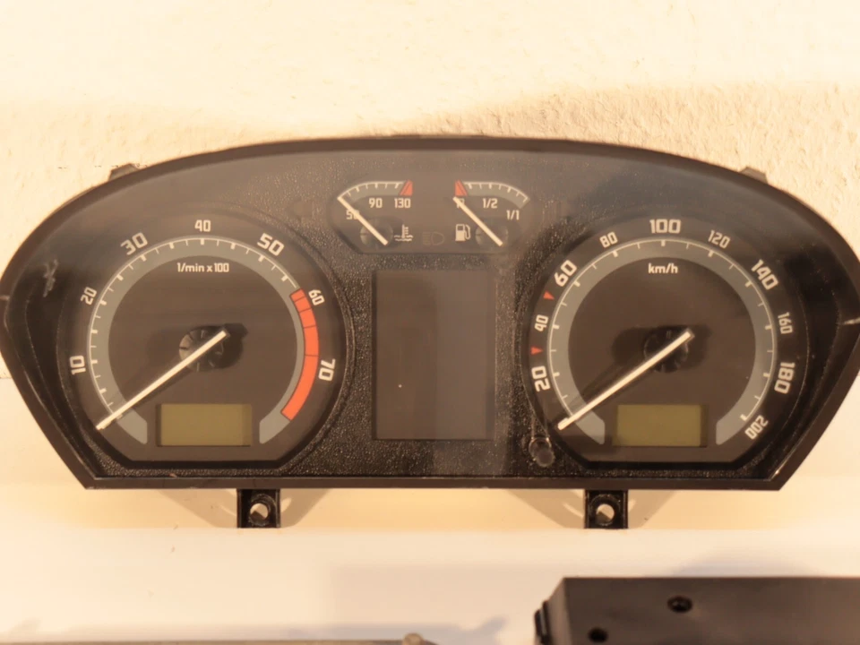 Kit centralina motore Skoda Fabia I 6Y 1,2 l BMD 03D906023B 5WP40504 SIMOS 9.1 - Immagine 2 di 4