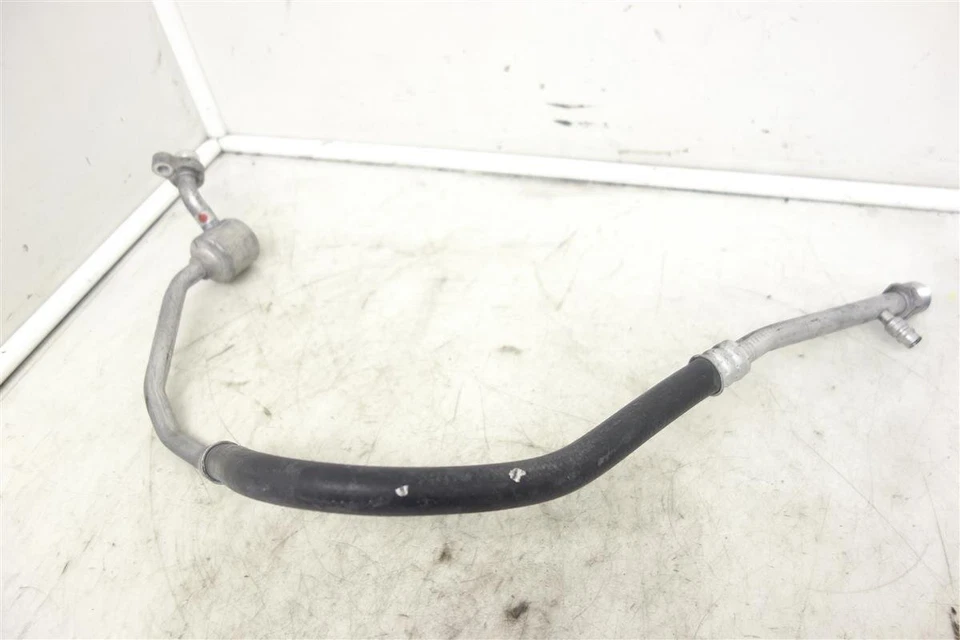 Mangueira flexível de baixa pressão 2002-2004 Infiniti I35 A/C 92480-5Y700 - Imagem 3 de 4