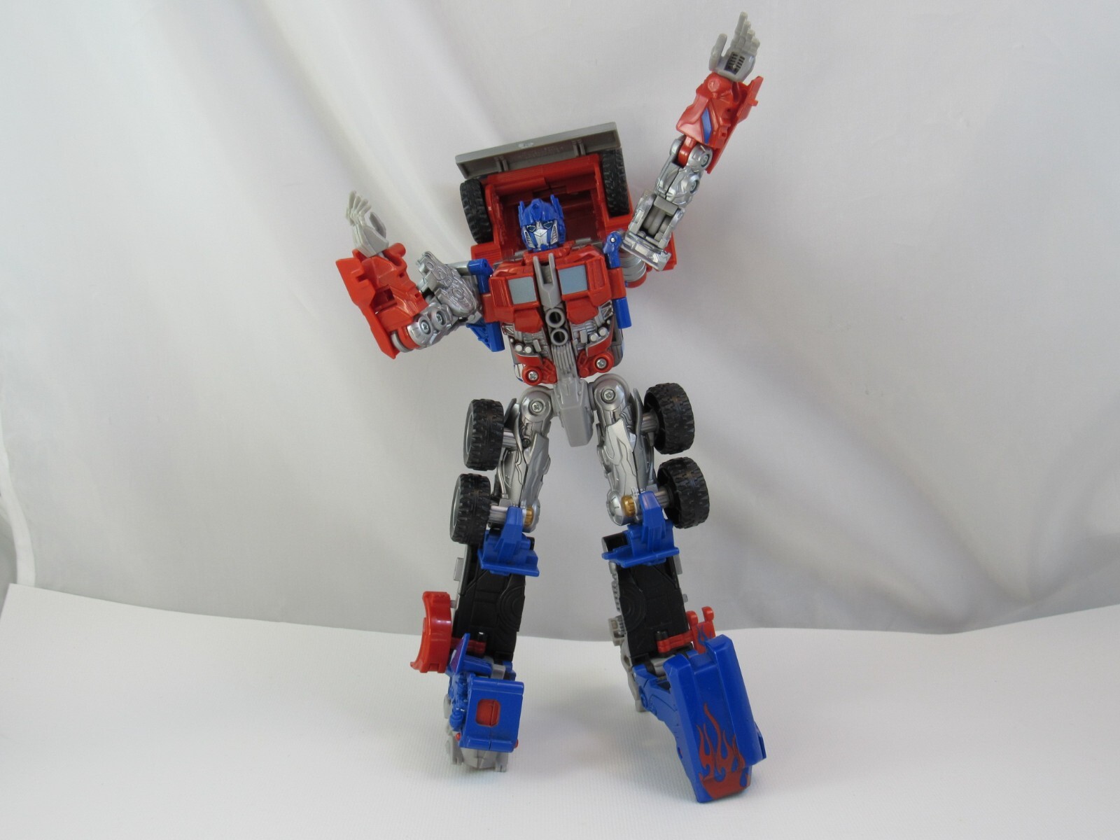 Transformers Movie Optimus Prime Voyager Class Action Figure