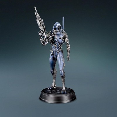 Dark Horse - Mass Effect: Legion Statue