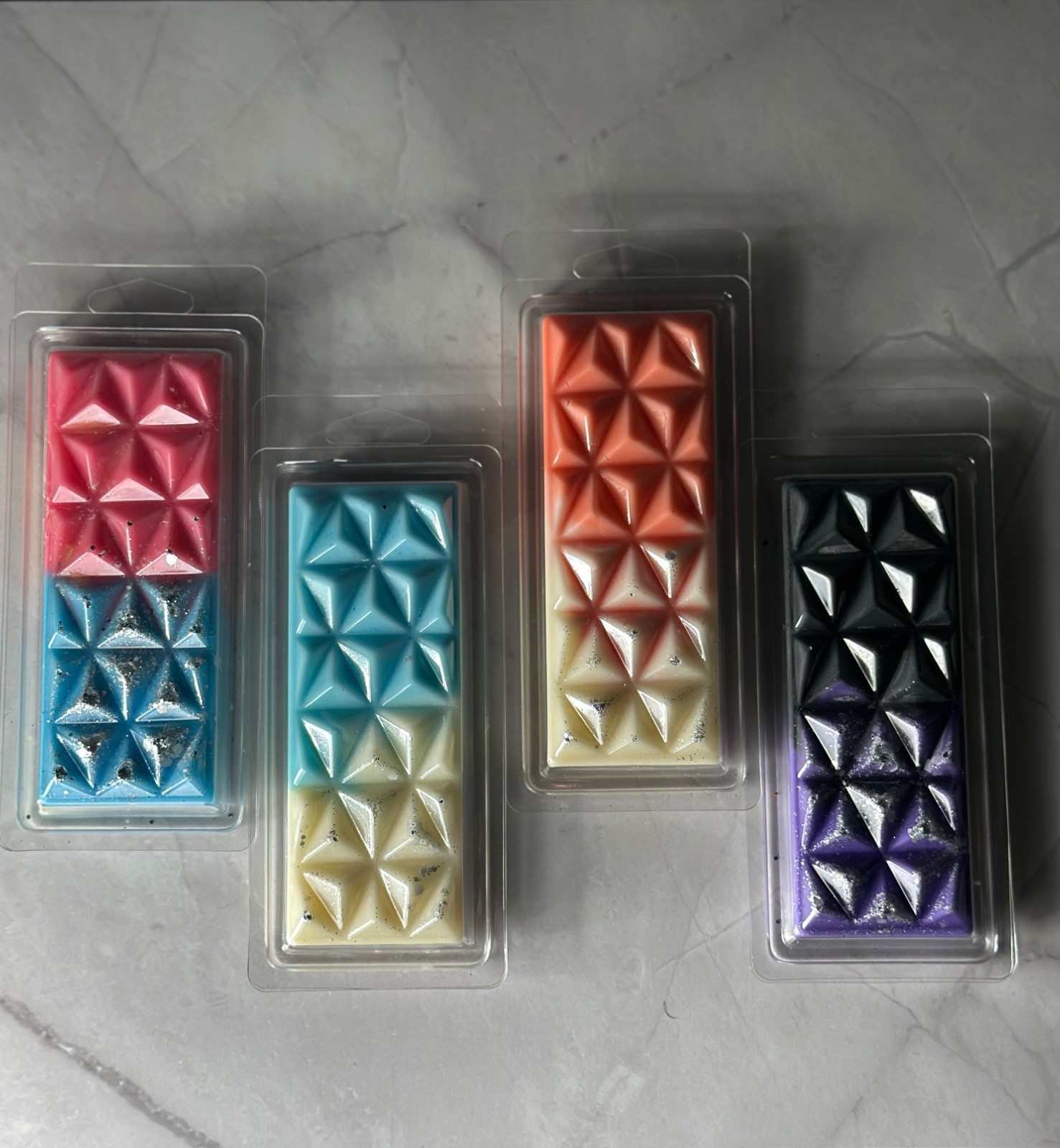 Two-Tone Geometric Scented Wax Melts for Home Fragrance