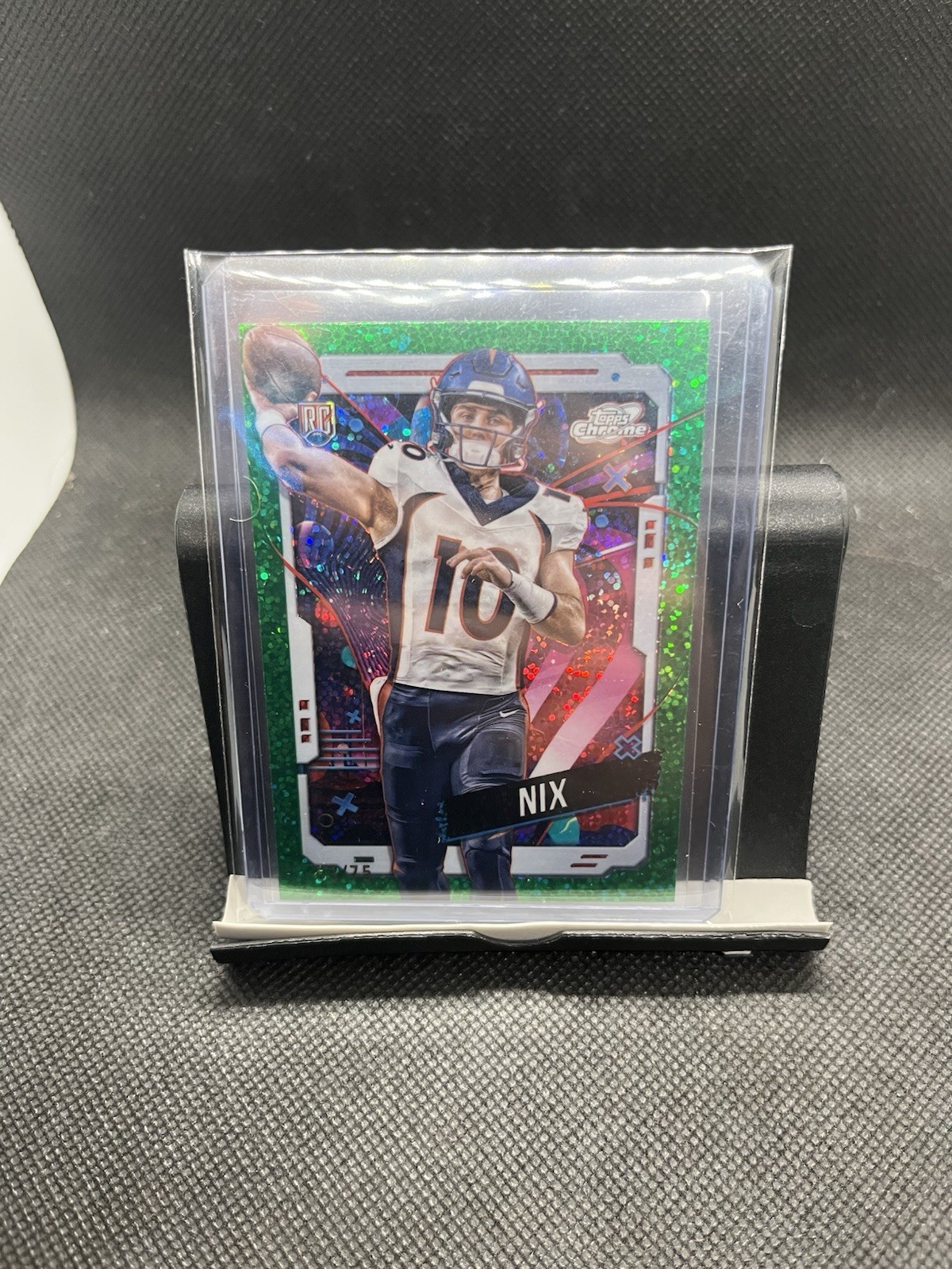 2024 Topps Cosmic Chrome - Bo Nix #127 Green Space Dust Refractor /75 (RC) 🔥🔥