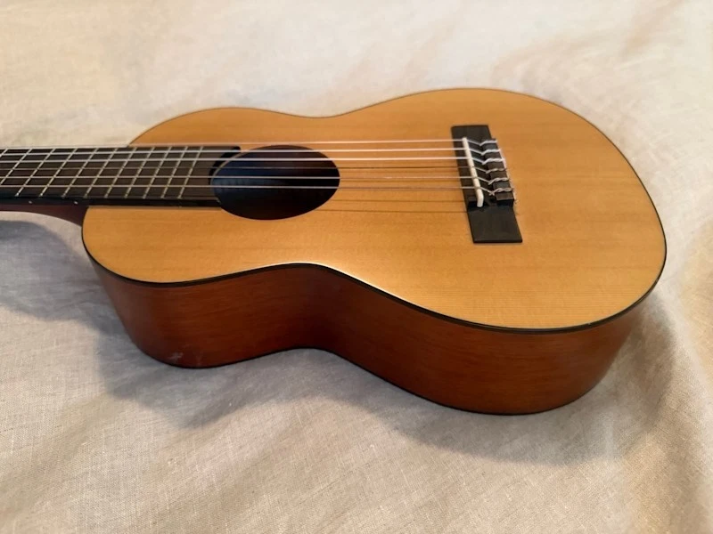 Ukelele tenor Córdoba 15TM caoba - natural Foto 2 de 4