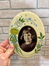 Antiguo Retrato Victoriano Celuloide Botón Foto Dama Floral Colores Funeral?